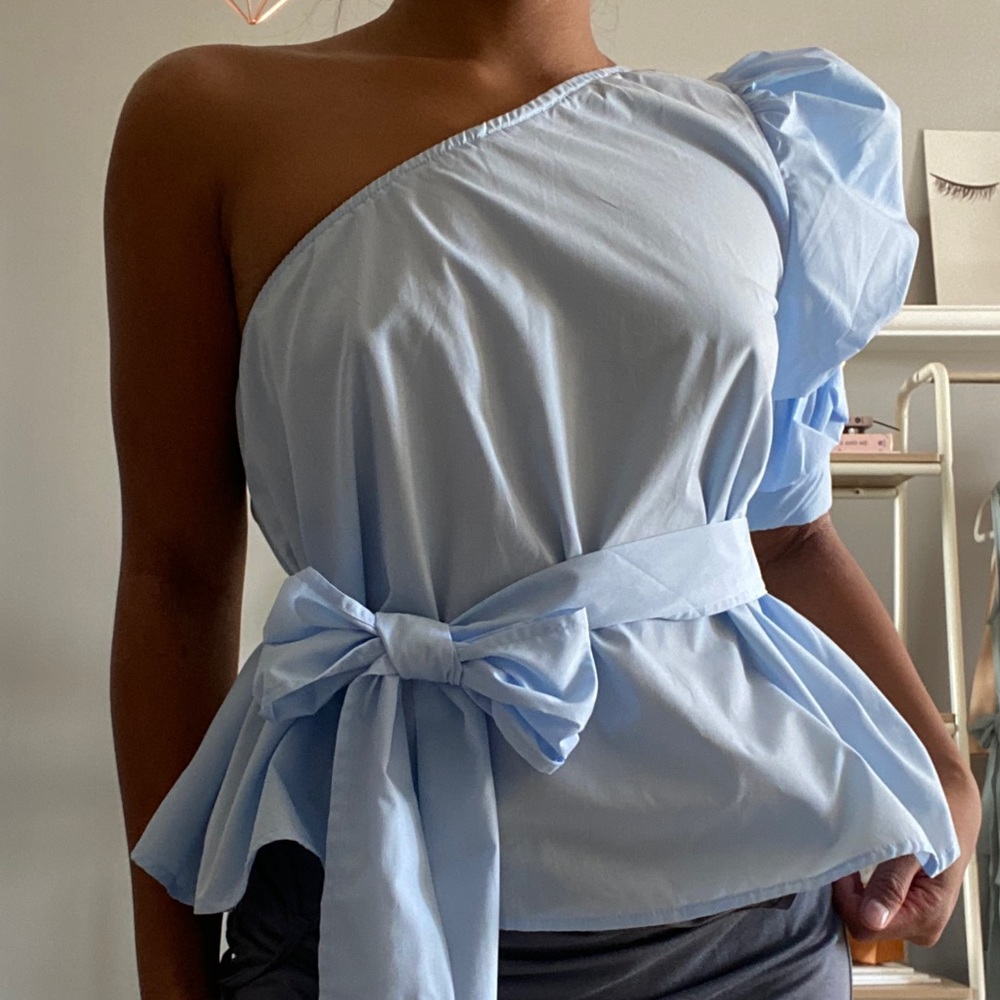 One Shoulder Tie Top